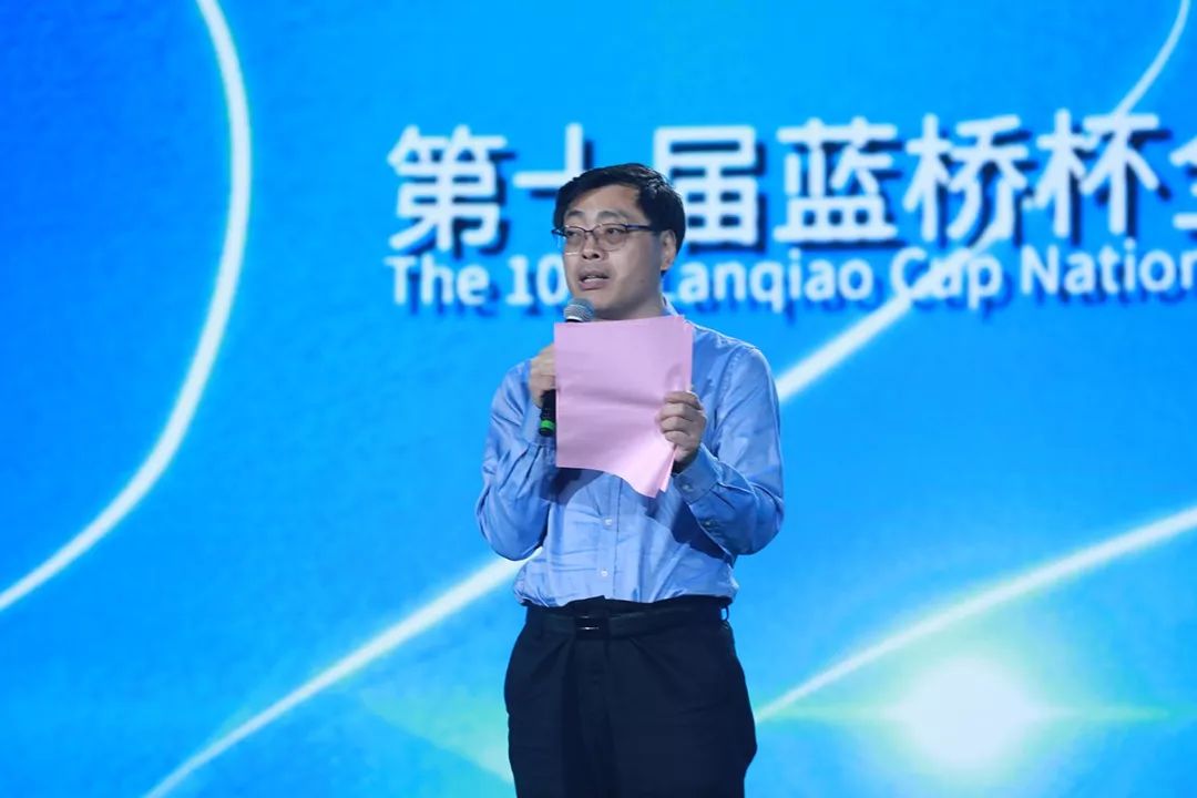 IT比賽背后的故事，賽場(chǎng)上的小秘密與溫馨日常
