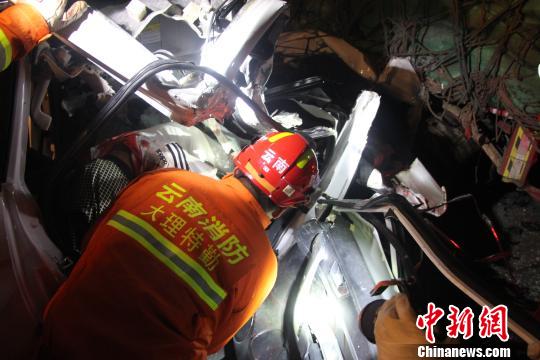 云南車禍新聞背后的故事，自然美景之旅尋求內(nèi)心寧靜與平和的探索